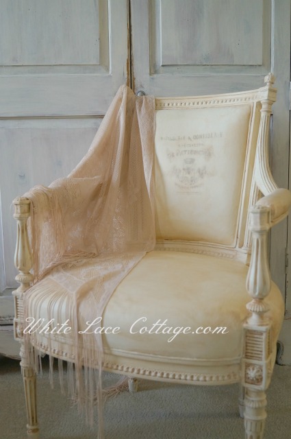 043Frenchchair