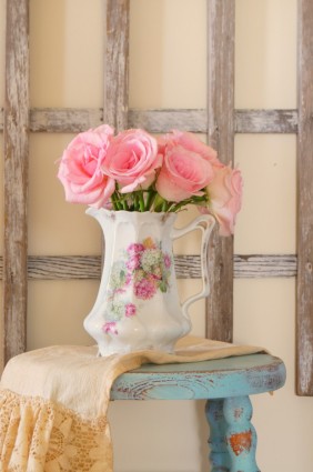 vintage rose pitcher 1