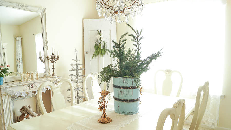 White Lace Cottage Christmas Home Tour-91