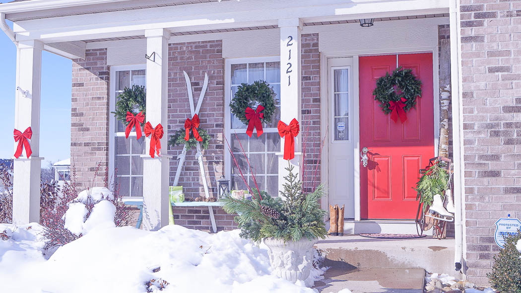 holiday decorating on a porch-08250
