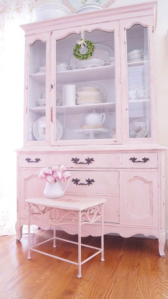 Updating a thrift shop piece adding a transfer posh pink shabby chic-09141