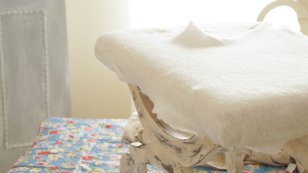 how-to-reupholster-a-bench-chair-or-stool-03642