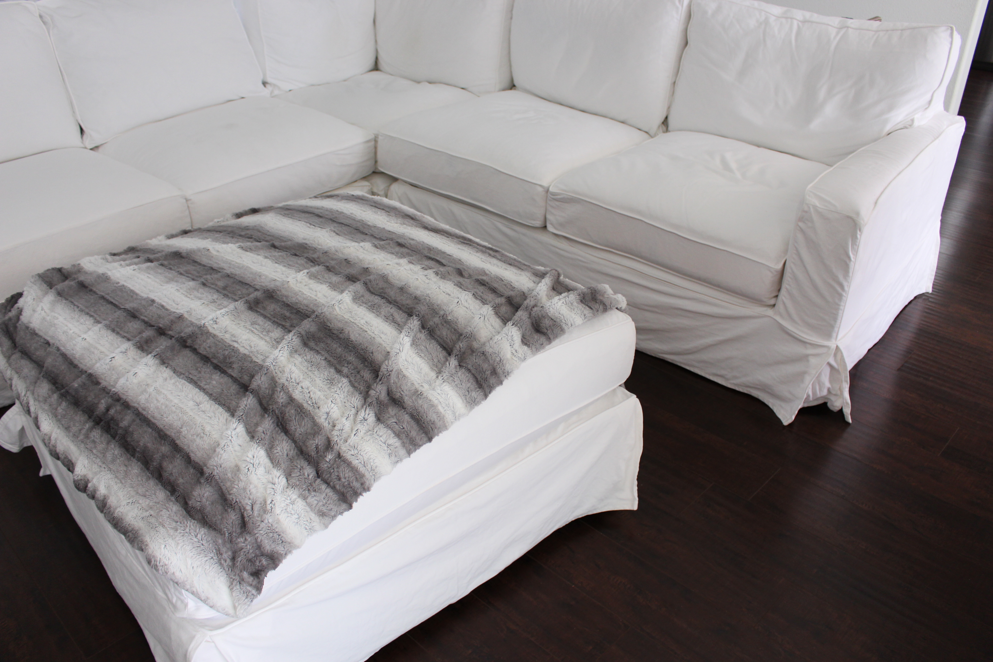 WHITE SLIPCOVERS